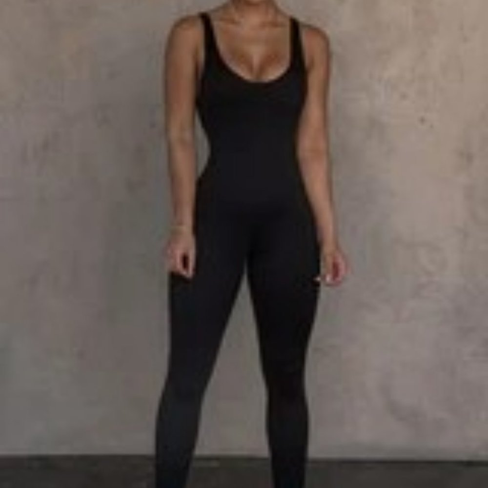 JLUXLABEL JUMPSUIT